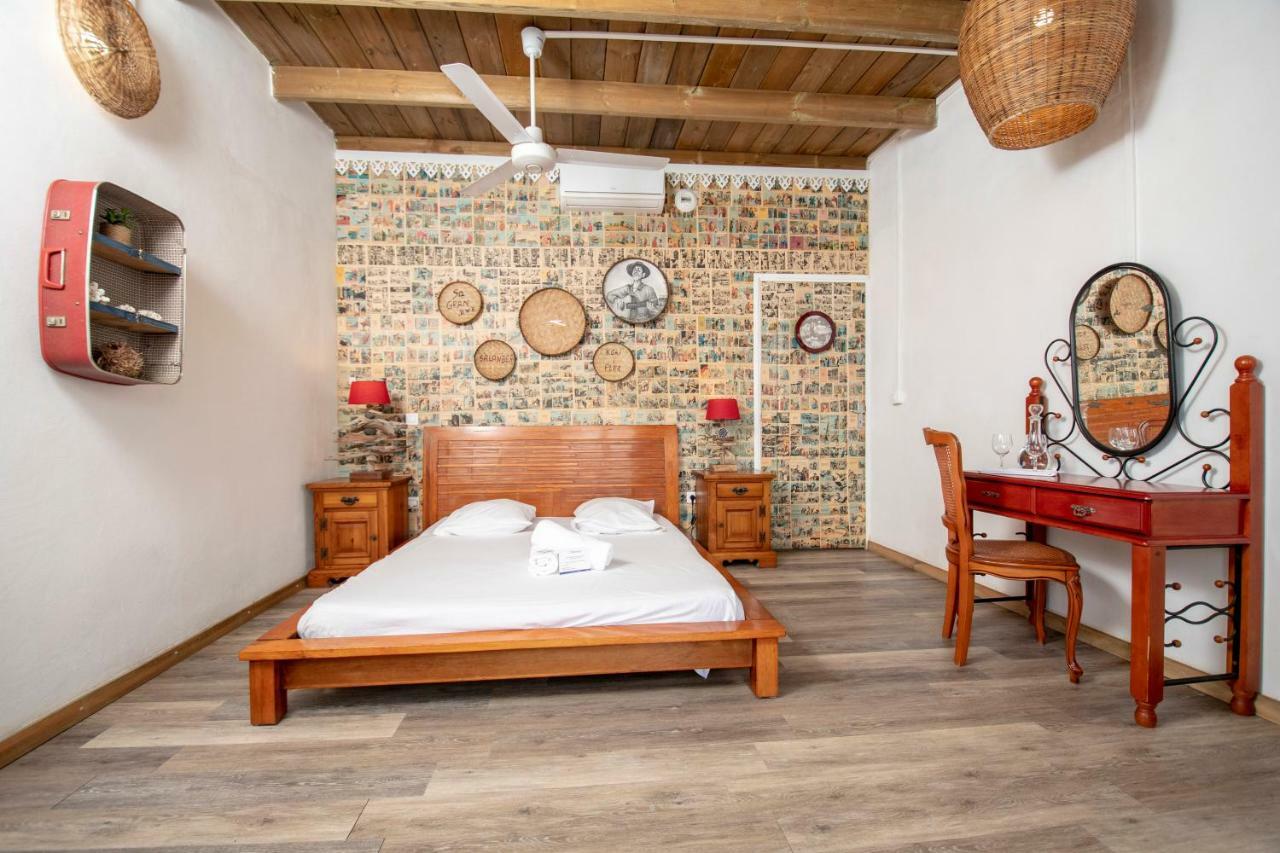 Le Zinzin Hotel Saint Pierre Esterno foto