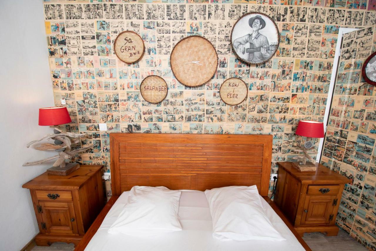 Le Zinzin Hotel Saint Pierre Esterno foto