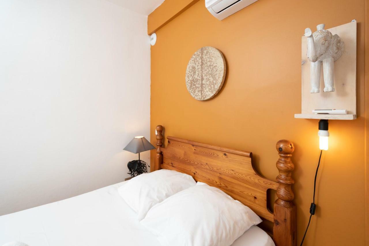 Le Zinzin Hotel Saint Pierre Esterno foto